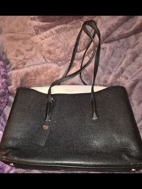 kate spade black/taupe pebbled leather tote with cream interior trim